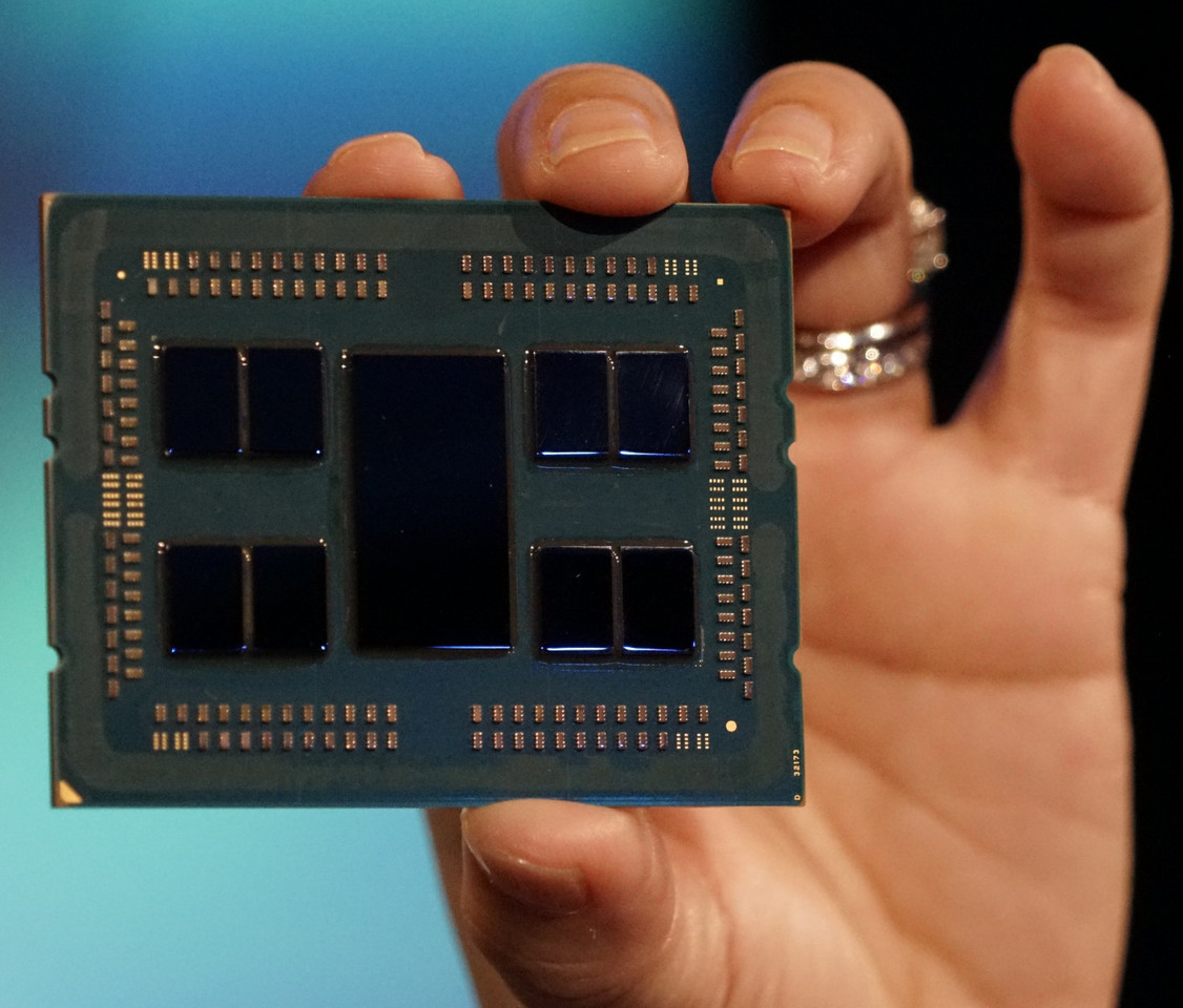 معماری Zen 2 Rome توسط AMD در ساخت پردازنده‌های سرور معرفی شد